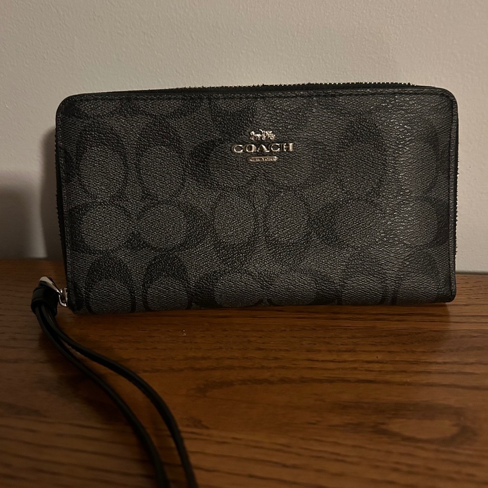 Coach wallet